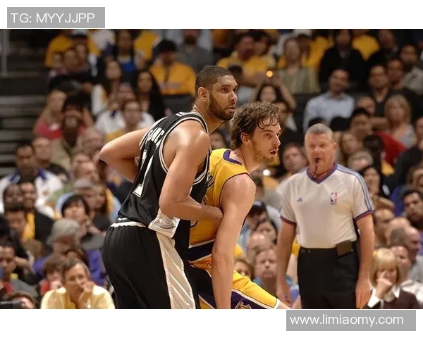 2K游戏中邓肯与马龙的巅峰对决谁才是篮球历史的真正传奇 2K游戏中邓肯与马龙的巅峰对决谁才是篮球历史的真正传奇